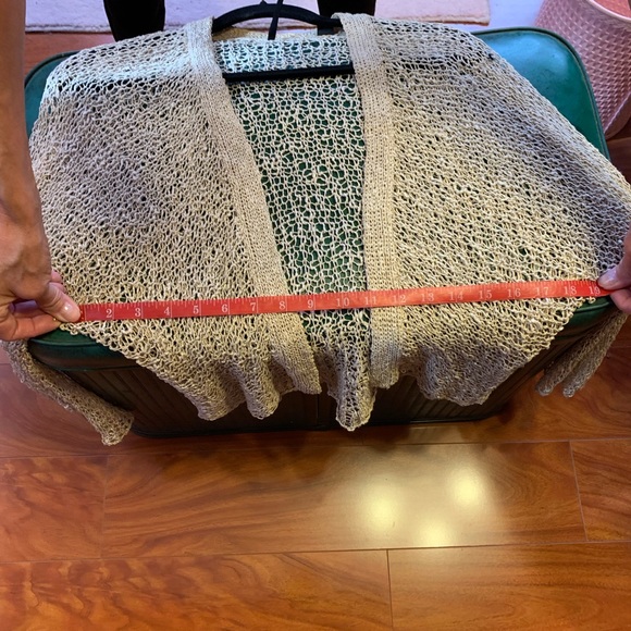 Open knit shrug from ISDA&Co - Picture 2 of 3